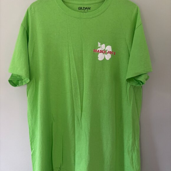 Trader Joe's HIbiscus Print T-Shirt - Picture 2 of 8